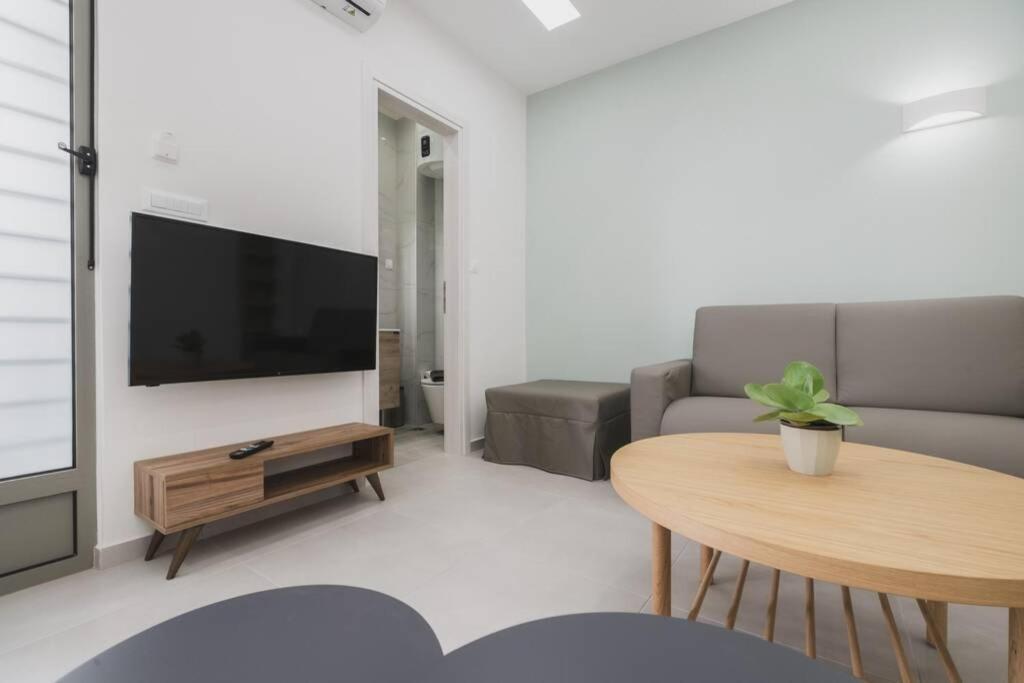 Peris 3 - Central Apt Near Old Town - Ac, Wifi 하니아 외부 사진